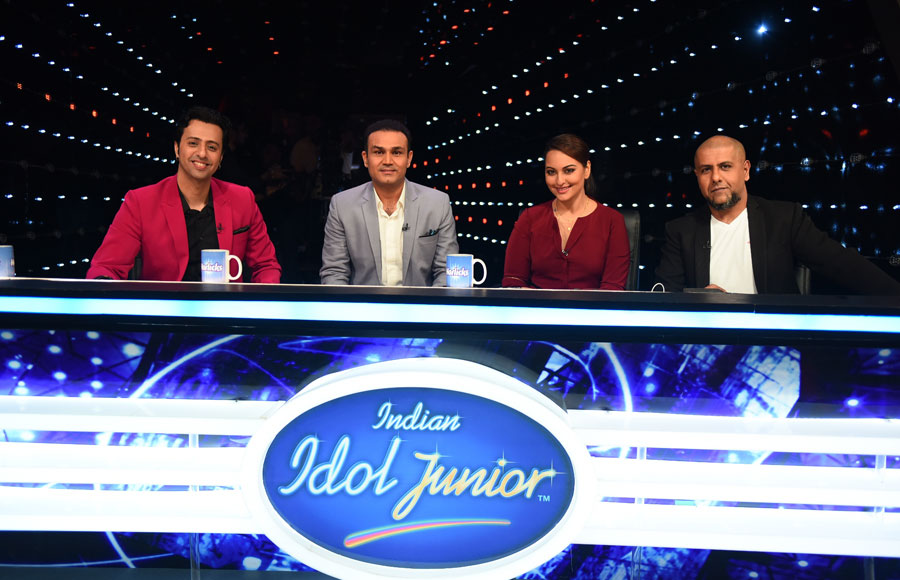 Virender Sehwag along with the Indian Idol junior judges