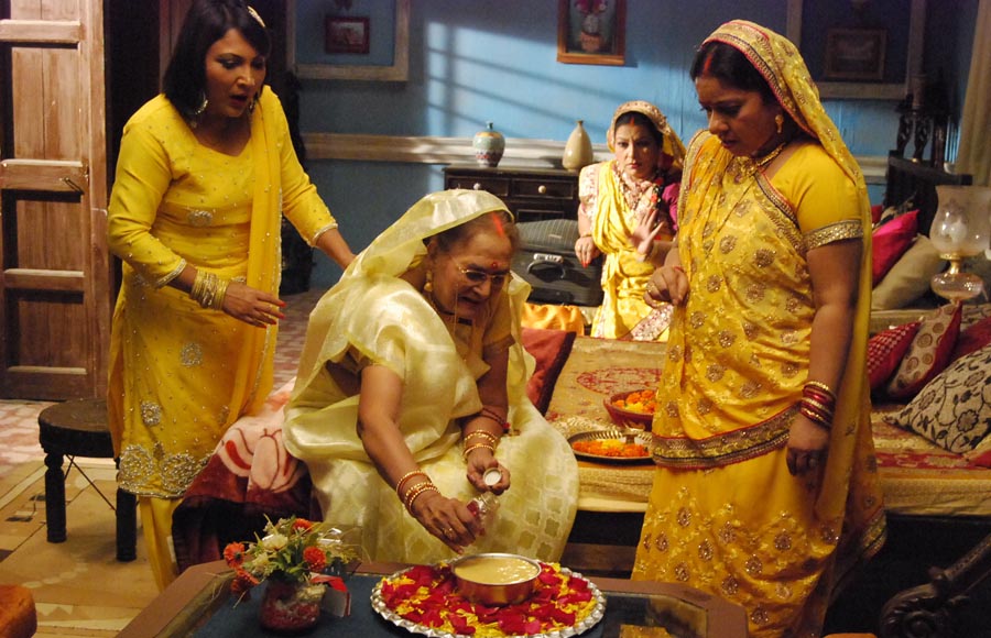 Haldi function in Tere Sheher Mein