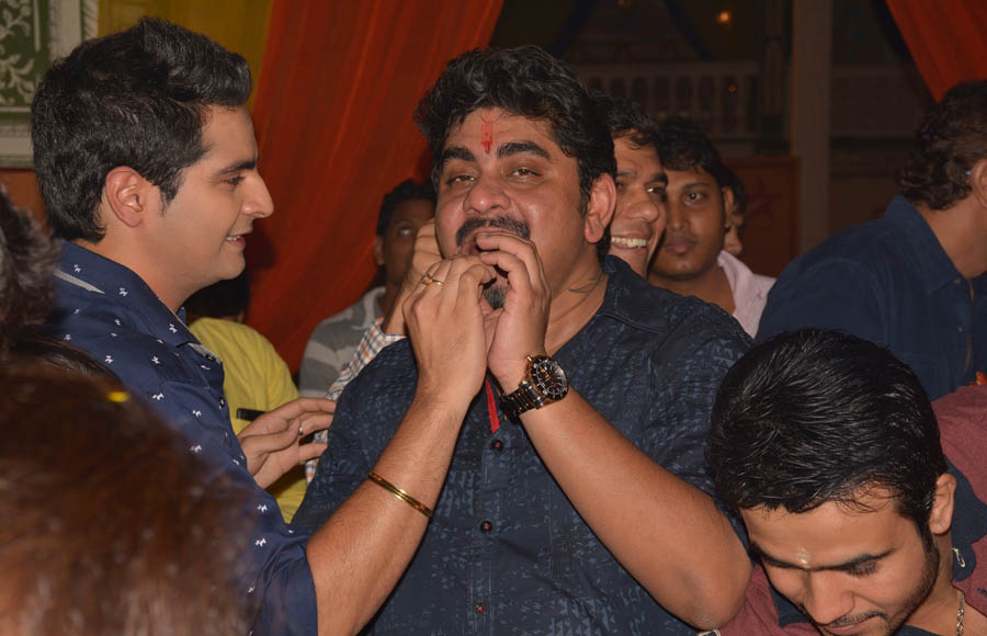  Celebration Time on the set of Yeh Rishta Kya Kehlata Hai