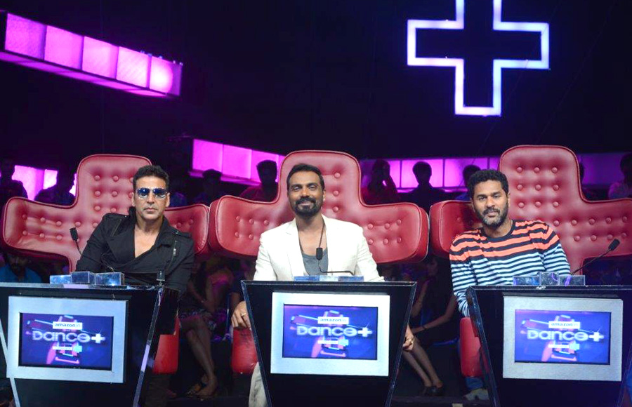 Akshay Kumar and Prabhudheva with Remo Dsouza