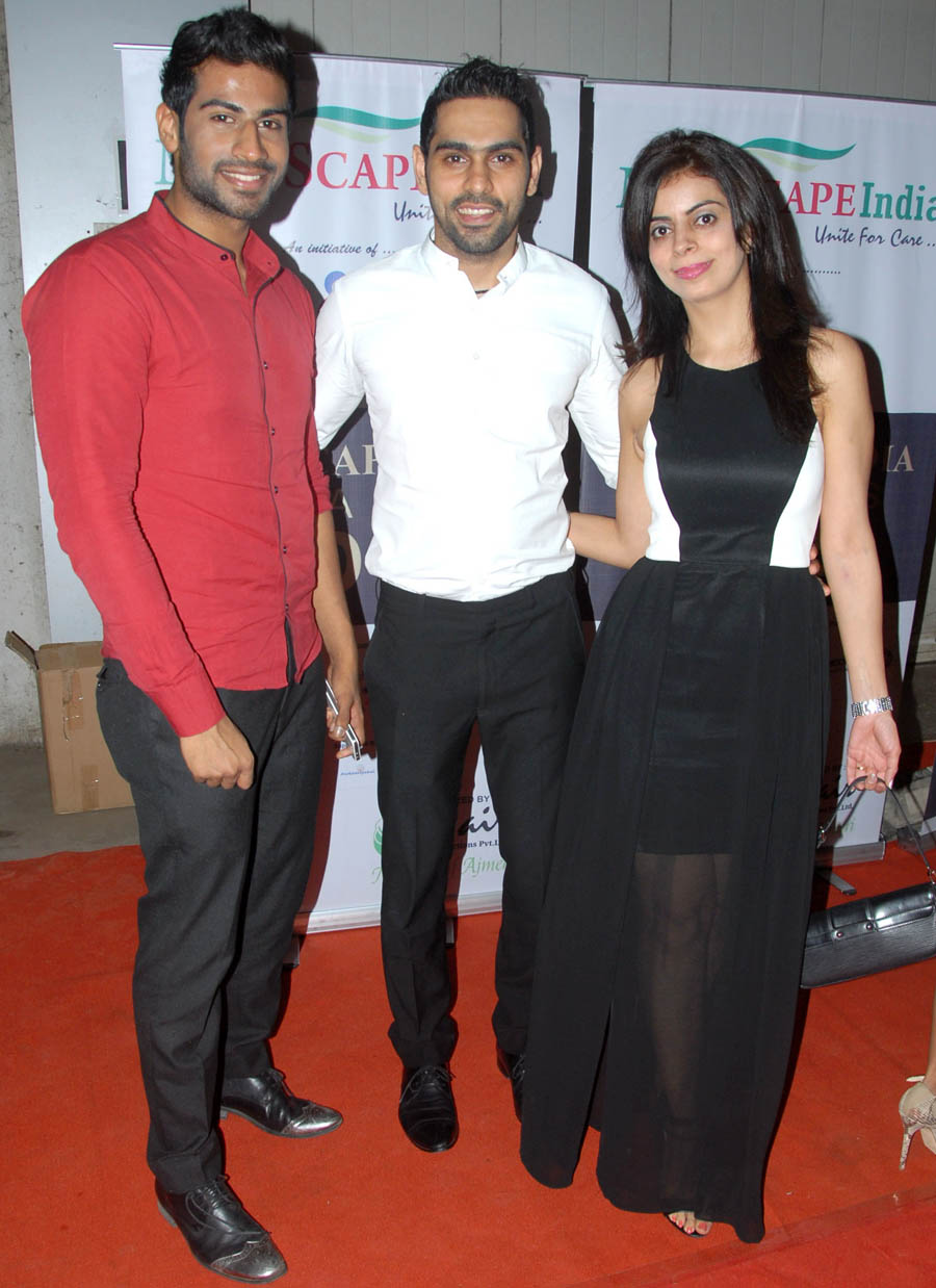 Ayushman Maheshwri, Raman Handa with wife Divya