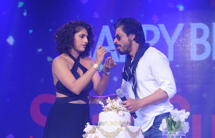 SRK's grand 50th birthday celebration