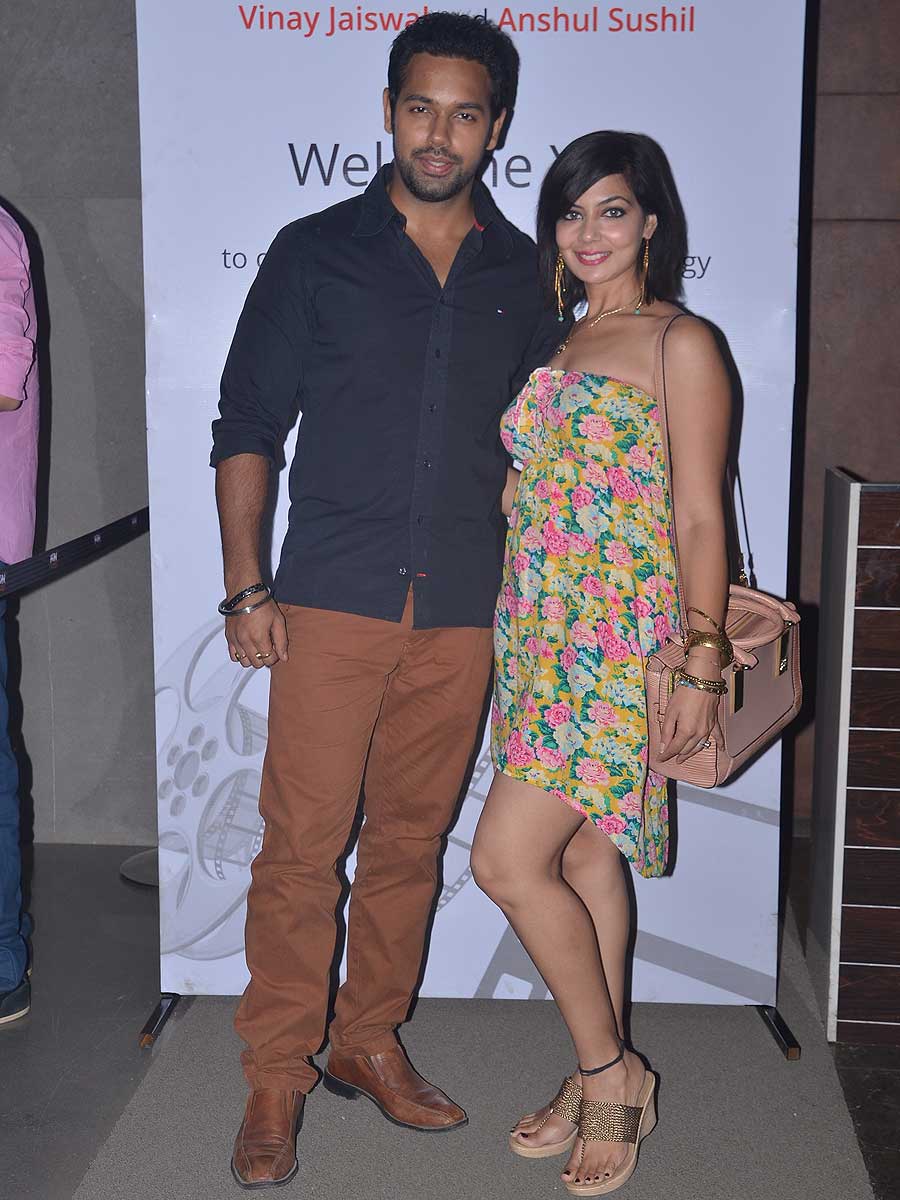 Saurabh Pandey with girlfriend Zara Barring