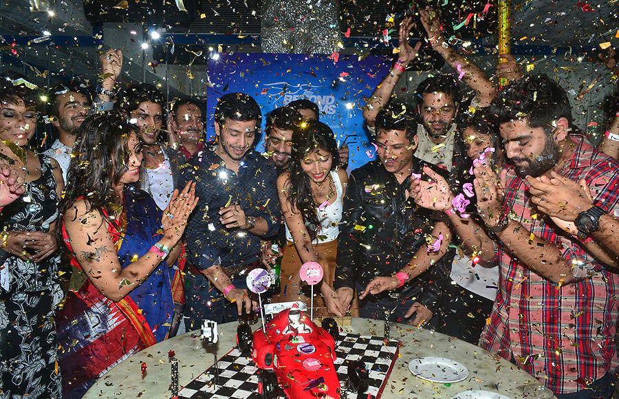 Sadda Haq completes 500 episodes