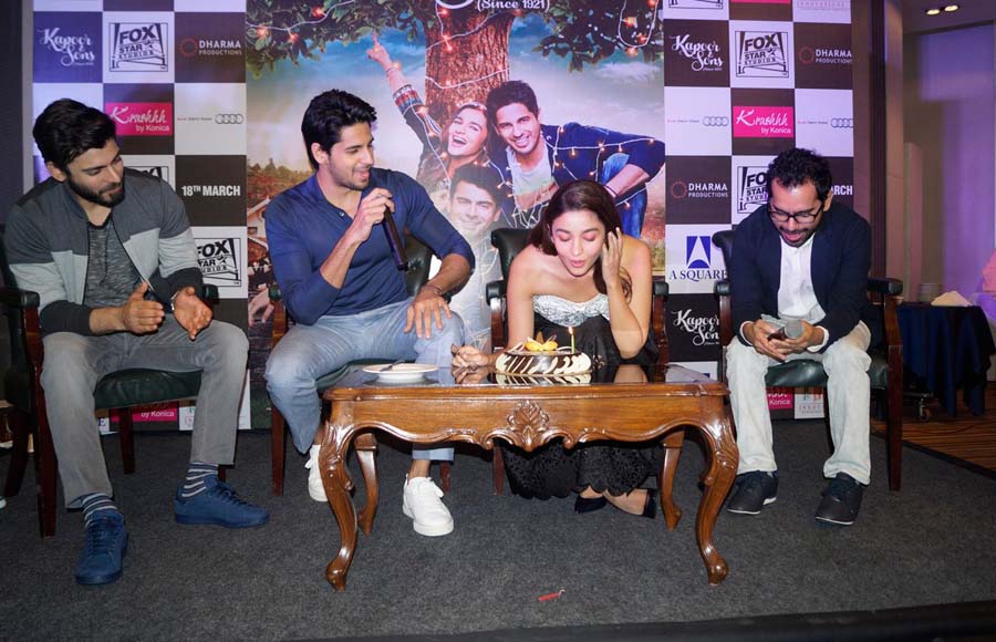  Fawad Khan, Sidharth Malhotra,Alia Bhatt and Shakun Batra