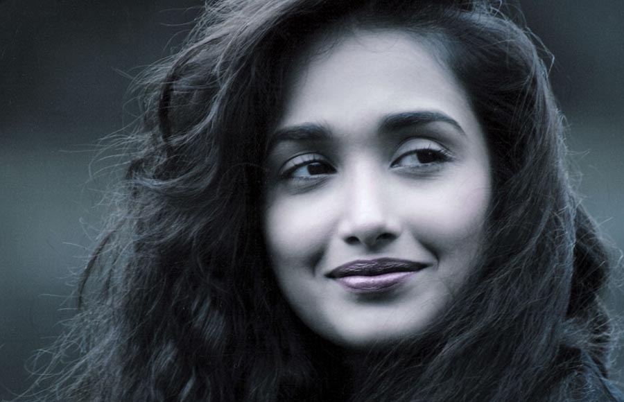 Jiah Khan was found hanging from her ceiling at her Juhu apartment on June 3, 2013. 