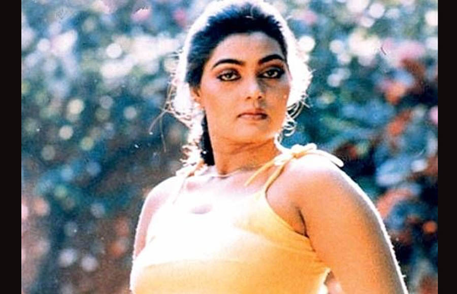 Southern sensation, Silk Smitha died in 1996 by committing suicide. It is said that troubles in her personal life made her take such extreme step.