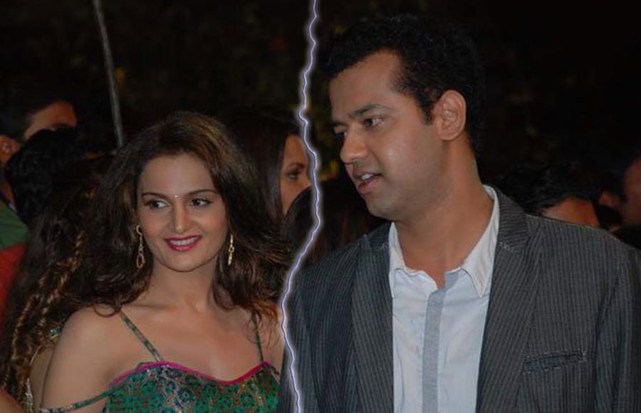 Monica Bedi and Rahul Mahajan (Bigg Boss 2)