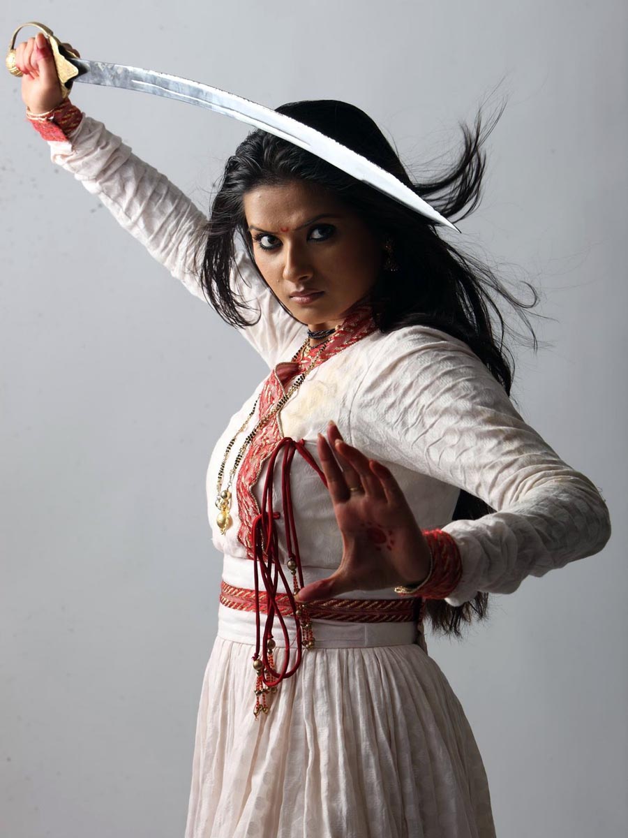 Kratika Sengar (Jhansi Ki Rani)