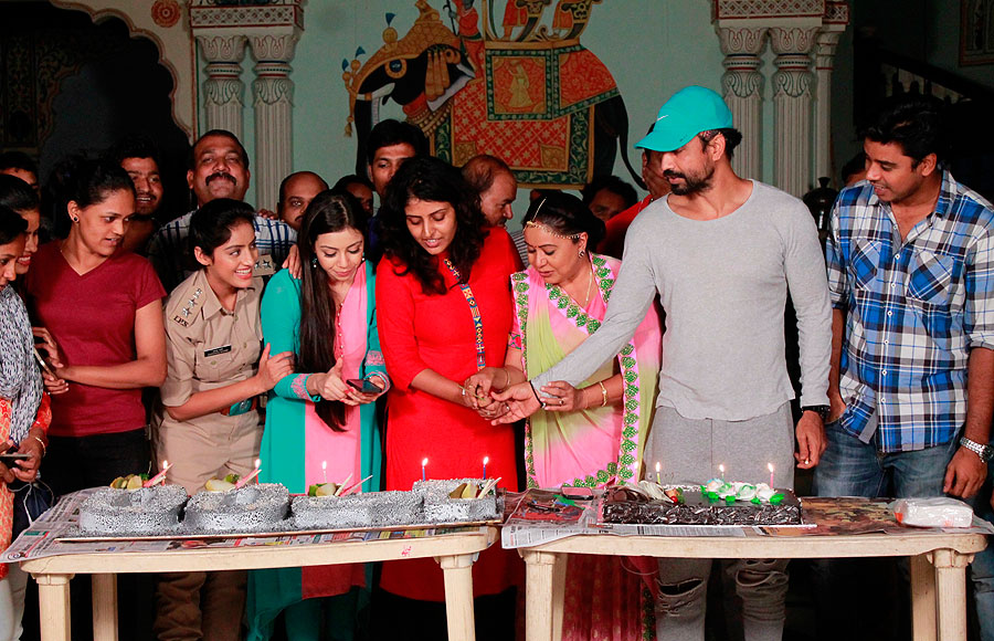 Diya Aur Baati Hum completes 1400 episodes