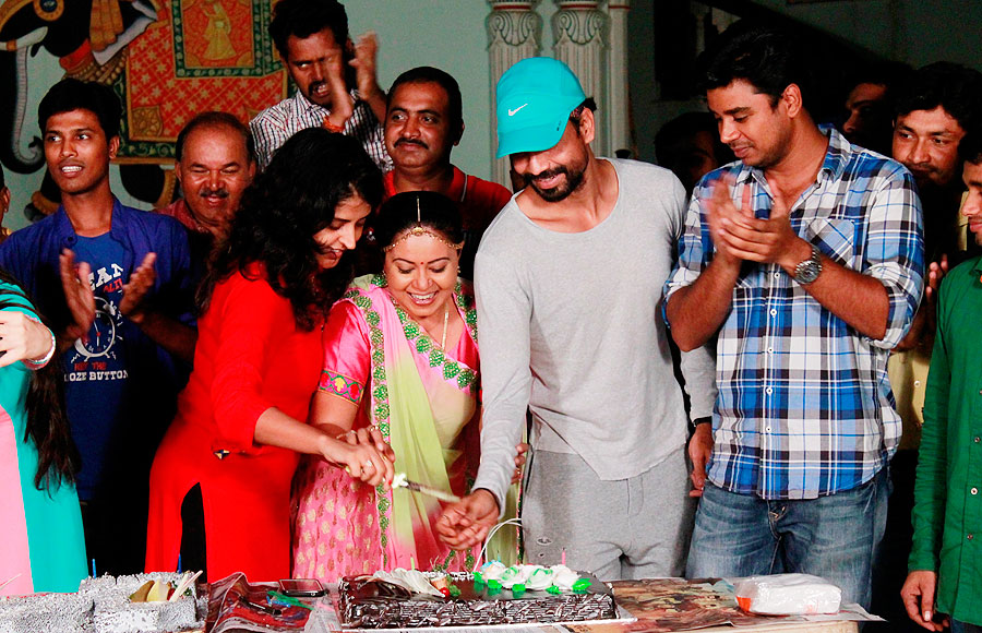 Diya Aur Baati Hum completes 1400 episodes