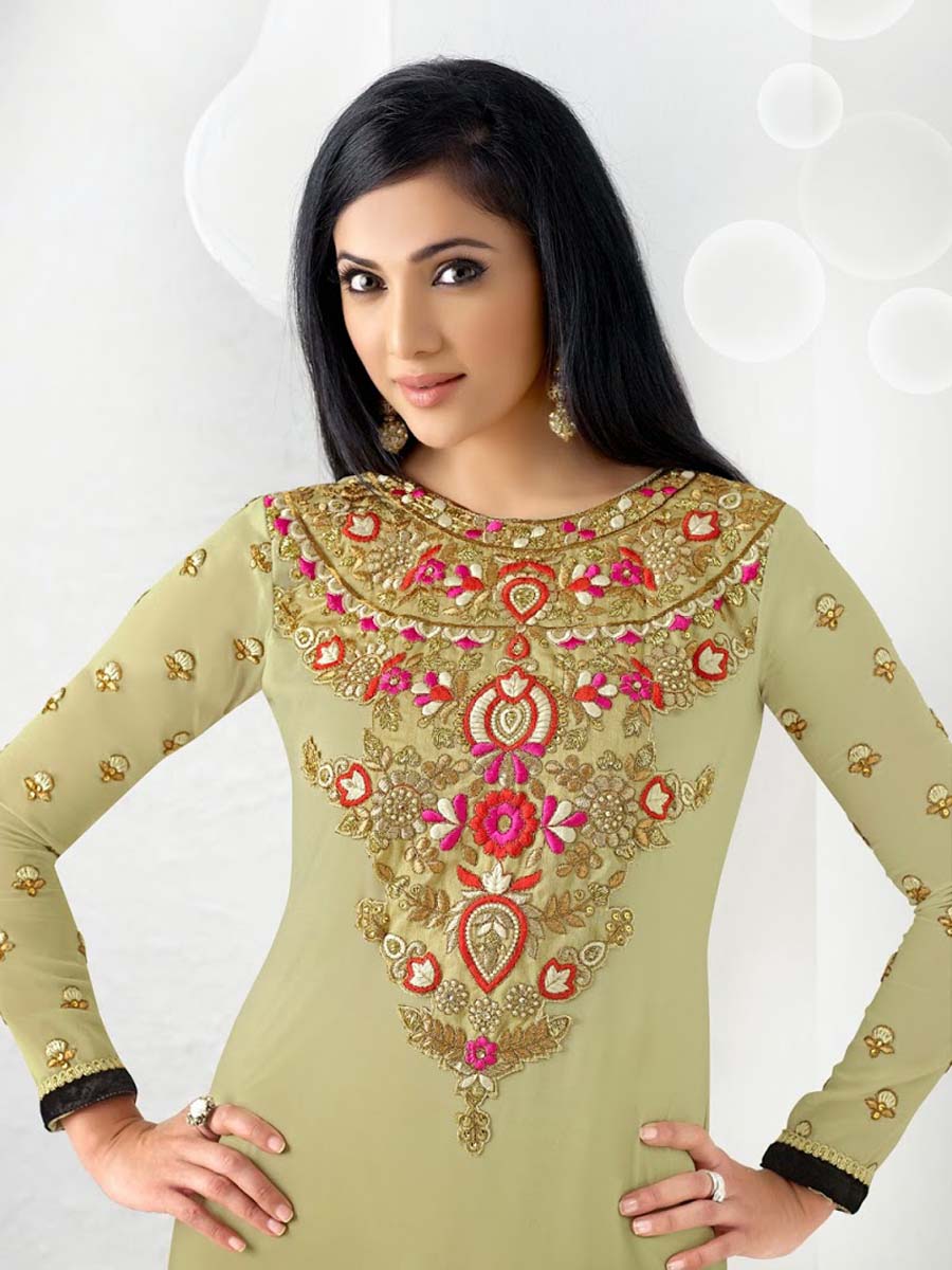 Shilpa Anand (Last seen in Teri Meri Love Stories)