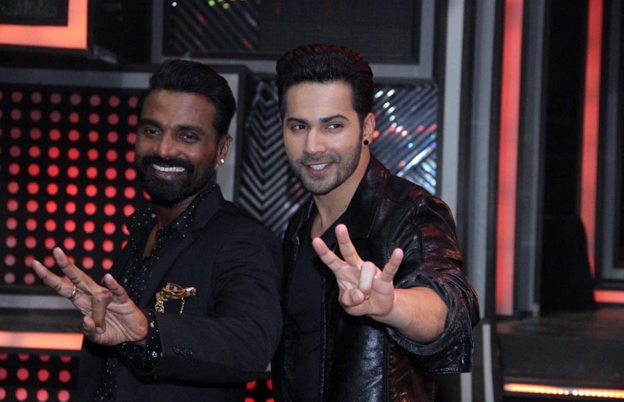 Remo D'souza and Varun Dhawan 