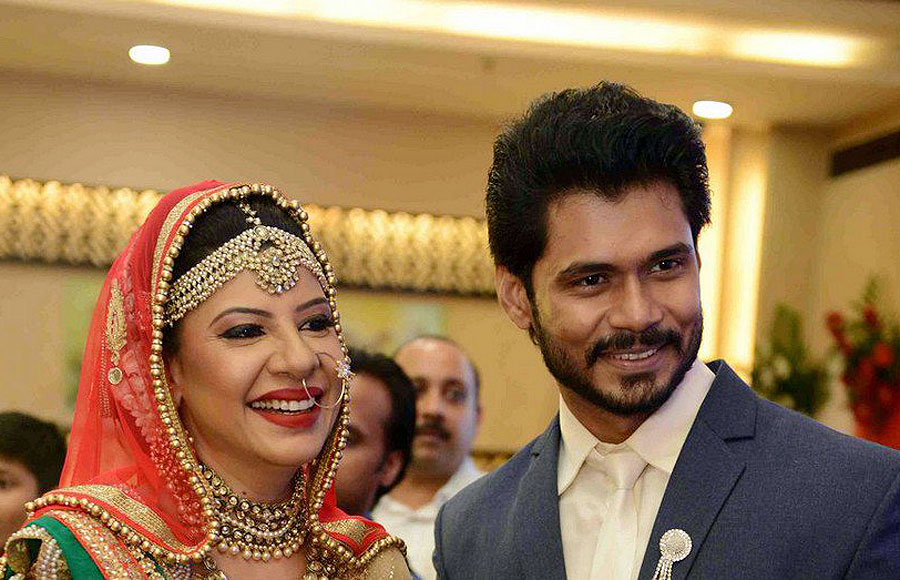 Sambhavna Seth and Avinash Dwivedi