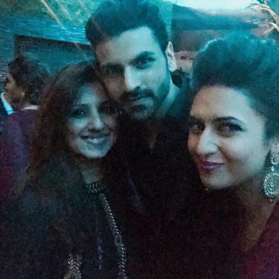 Divyanka-Vivek with Munisha Khatwani