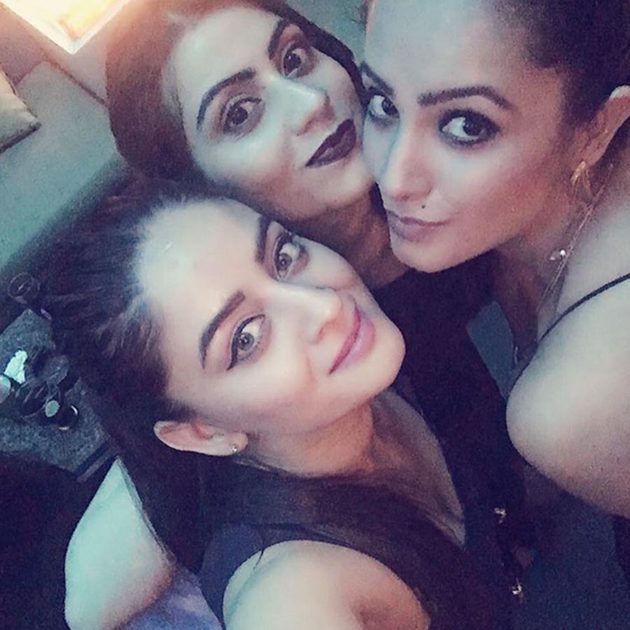 Mahhi Vij, Anita Hassanandani