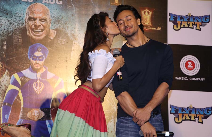 Jacqueline Fernandez and Tiger Shroff