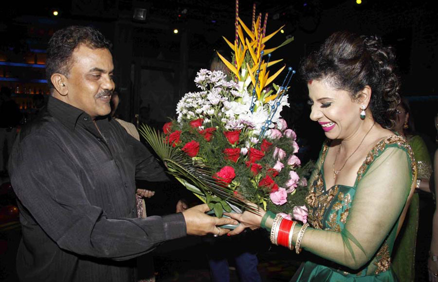 Sanjay Nirupam at the post wedding celebrations of Sambhavna and Avinash