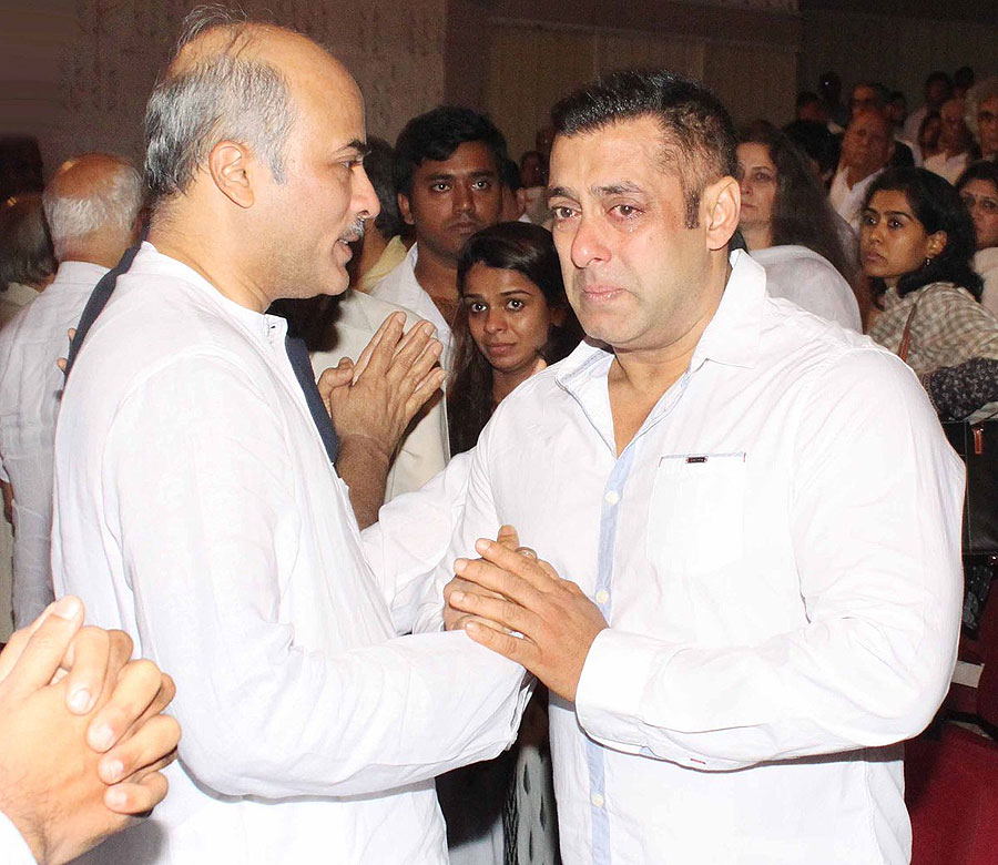 Sooraj Barjatya and Salman Khan