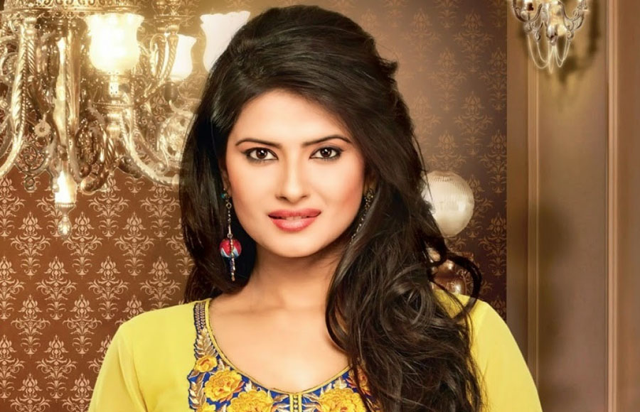 Kratika sengar (Kasam Tere Pyaar Ki)