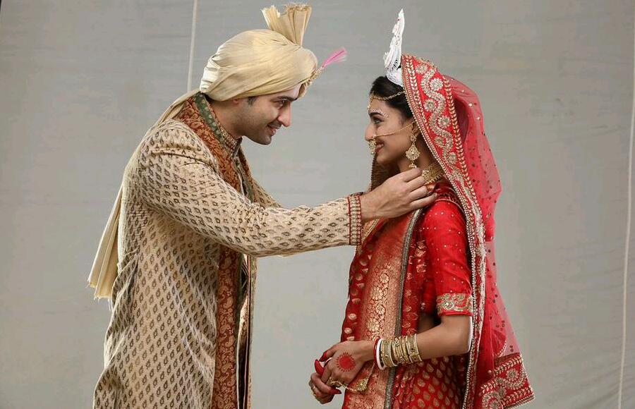 Dev and Sonakshi