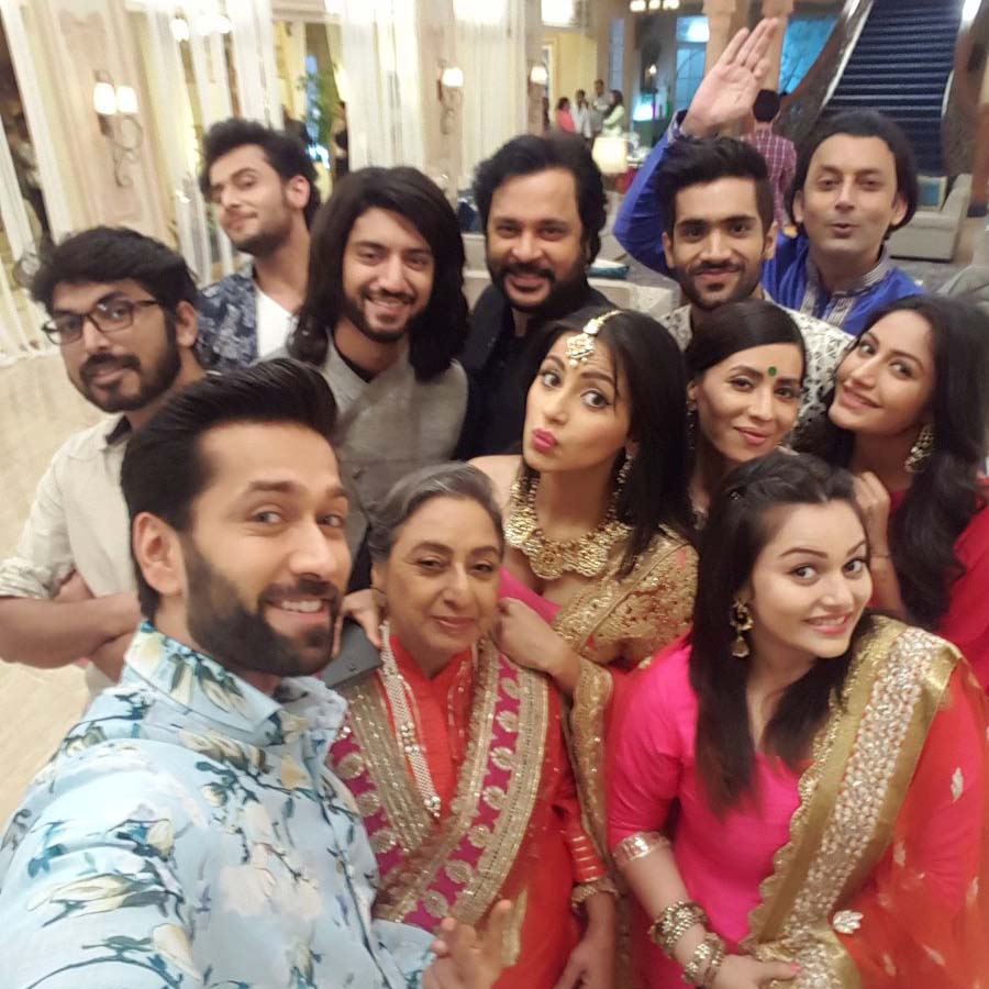 Oberoi family (Ishqbaaaz)