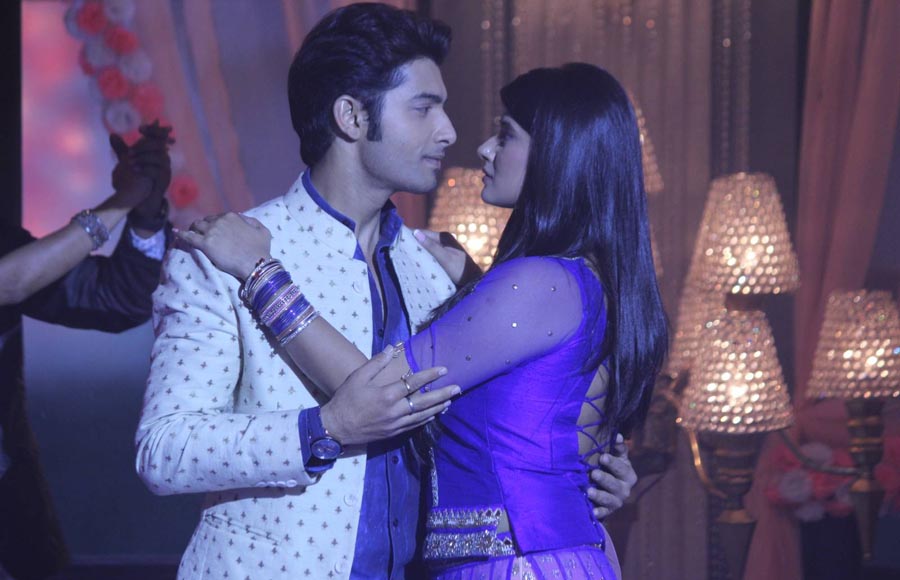 Ssharad Malhotra and Kratika Sengar