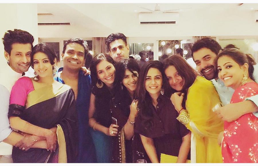 #DiwaliSpecial: Celebs' FUN times at card parties