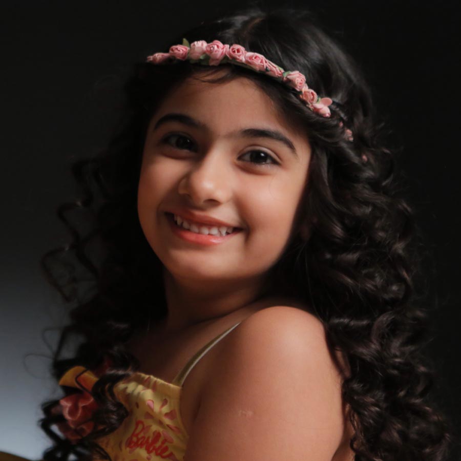 Ruhana Khanna (Gangaa)