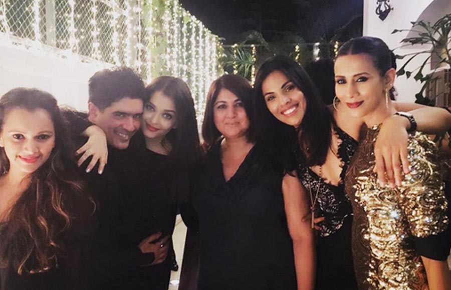 B-Town celebrities at Manish Malhotra's birthday bash!