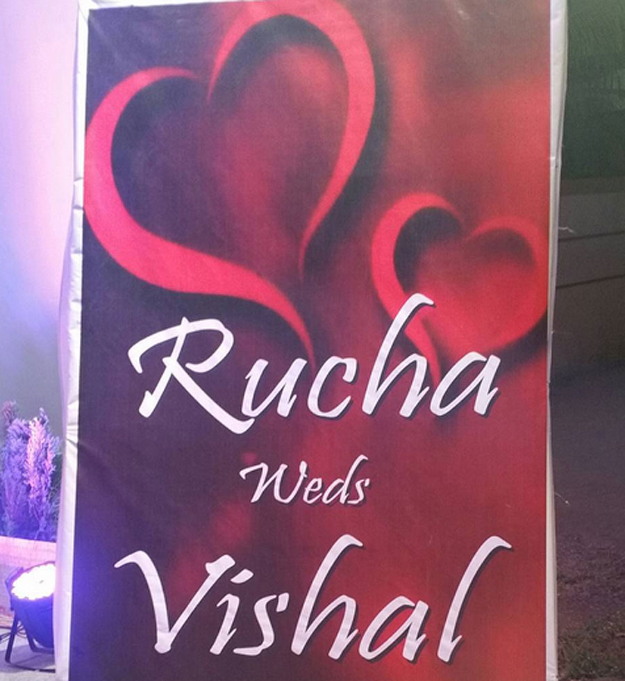 Rucha Gujarathi ties the knot!