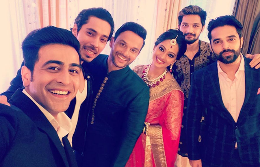 Wedding pics of Ravish and Mugdha!