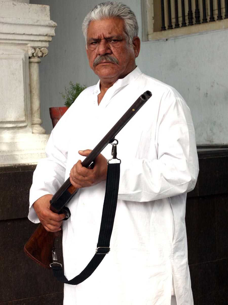 Om Puri (Halchal)