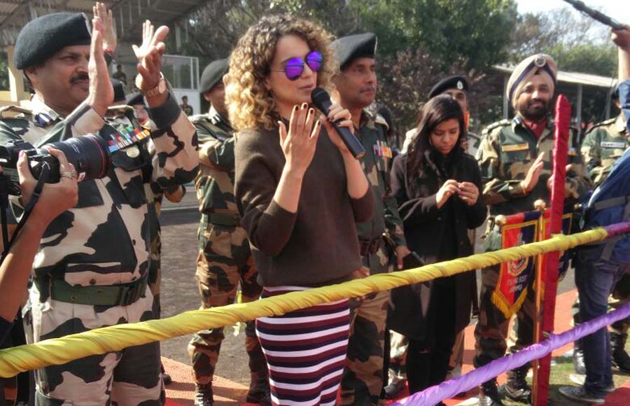 Kangana Ranaut interacts with jawans at an Army camp 