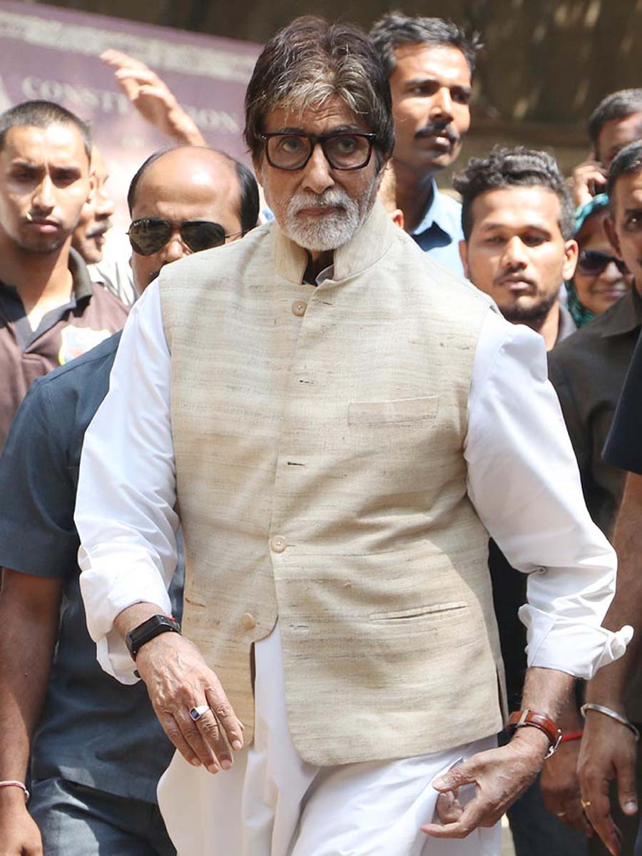 Amitabh Bachchan 