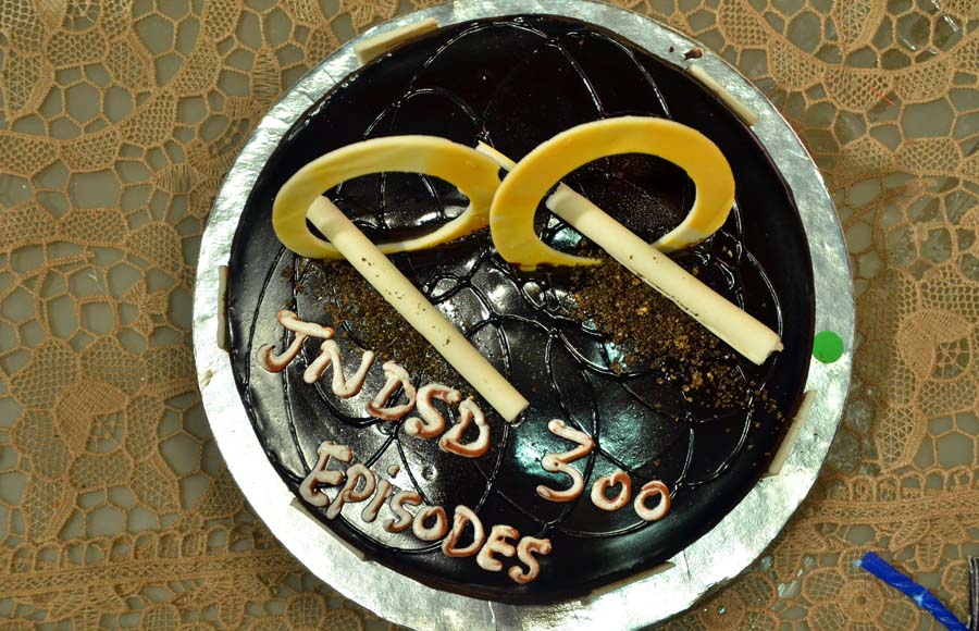 Jaana Na Dil Se Door completes 300 episodes