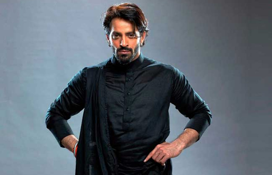 Vikkas Manaktala as Veer in Ghulaam