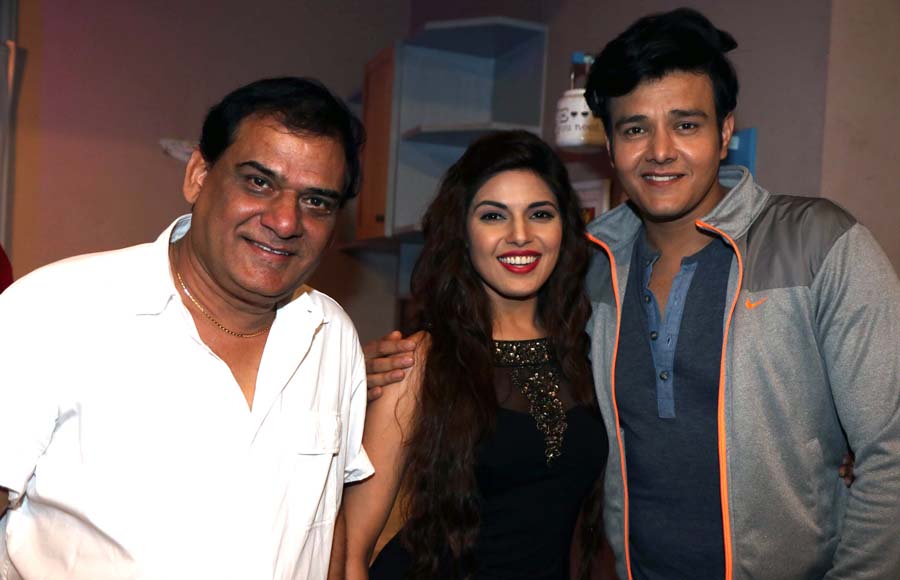 Gopi Bhalla, Shubhi Ahuja & Anirudh Dave