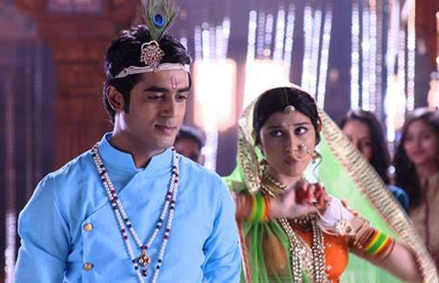 Naren-Pooja's 'Radha-Krishna' act in Piyaa Albela