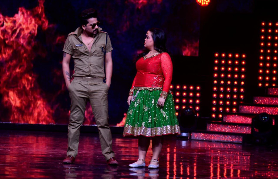 Bharti Singh - Harsh as Salman and Sonakshi on the sets of a Nach Baliye