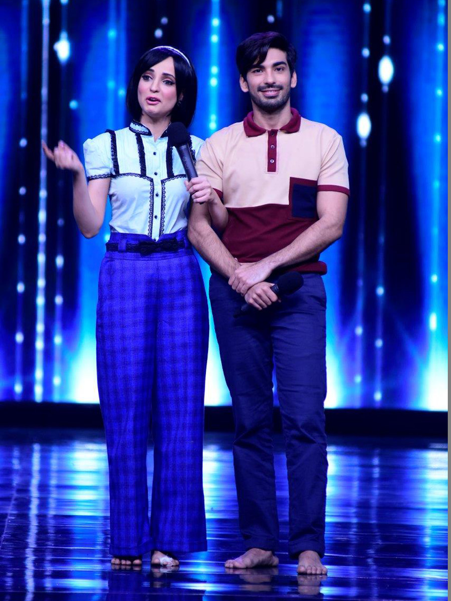 Mohit & Sanaya on the sets of Nach Baliye