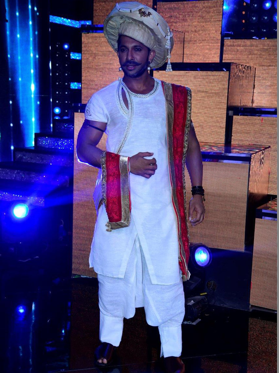 Terence Lewis as Bajirao on the sets of Nach Baliye