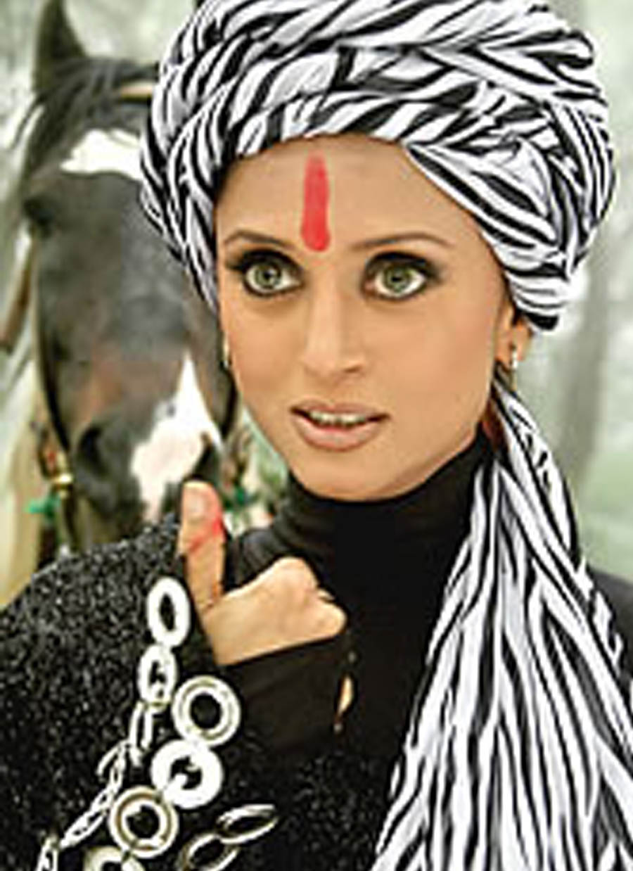 Krutika Desai Khan in Chandrakanta