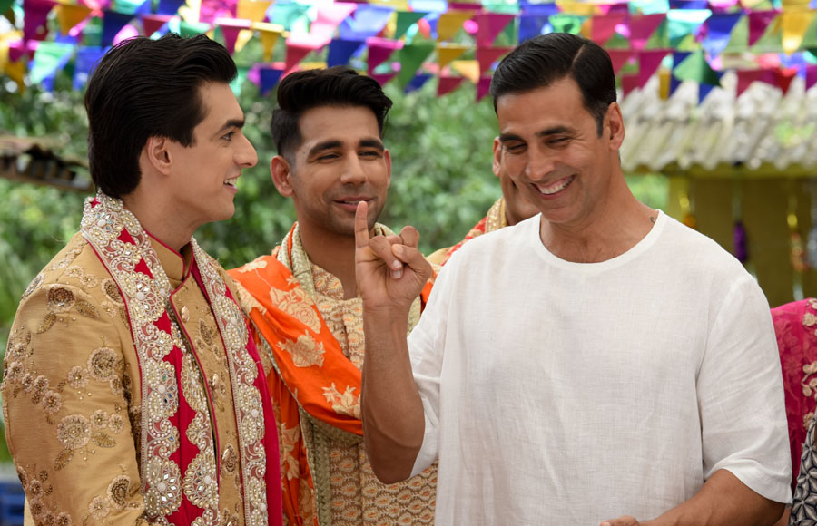 Kartik, Naksh and Akshay Kumar