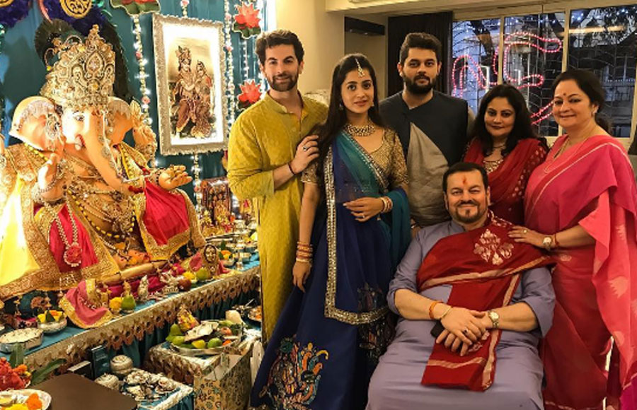 Bollywood Stars With Ganpati Bappa