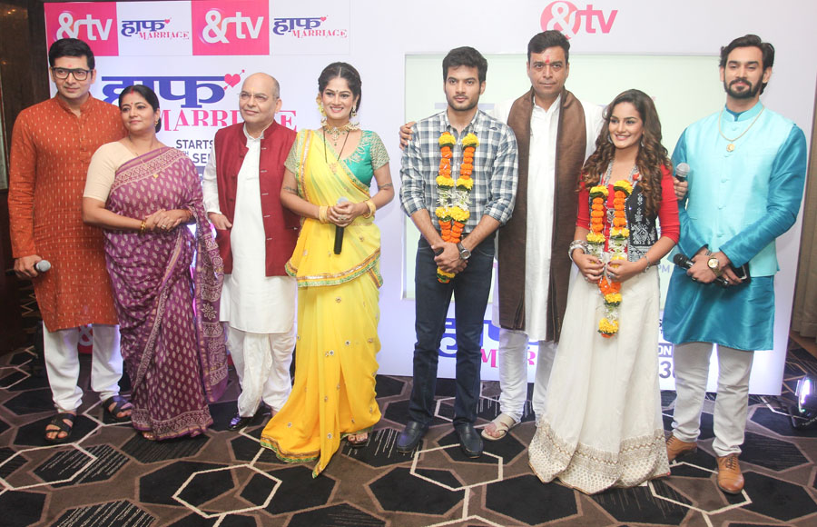 Farukh, Kanupriya Pandit, Muni Jha, Resham Tipnis, Tarun Mahilani, Satyajit Sharma, Priyanka Purohit and Avdeep Sidhu