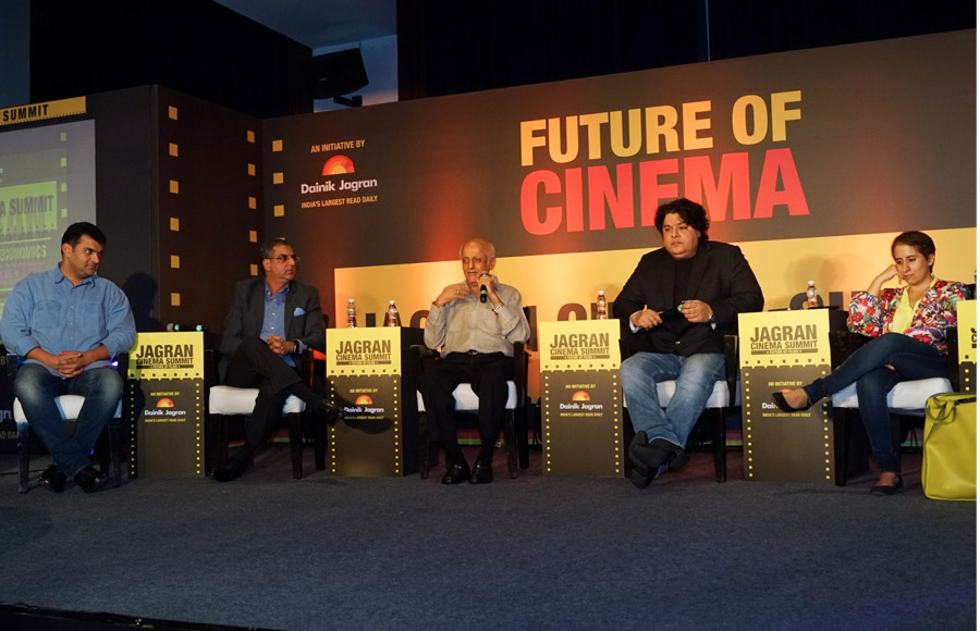 Siddharth Roy Kapur, Mukesh Bhatt and Sajid Khan