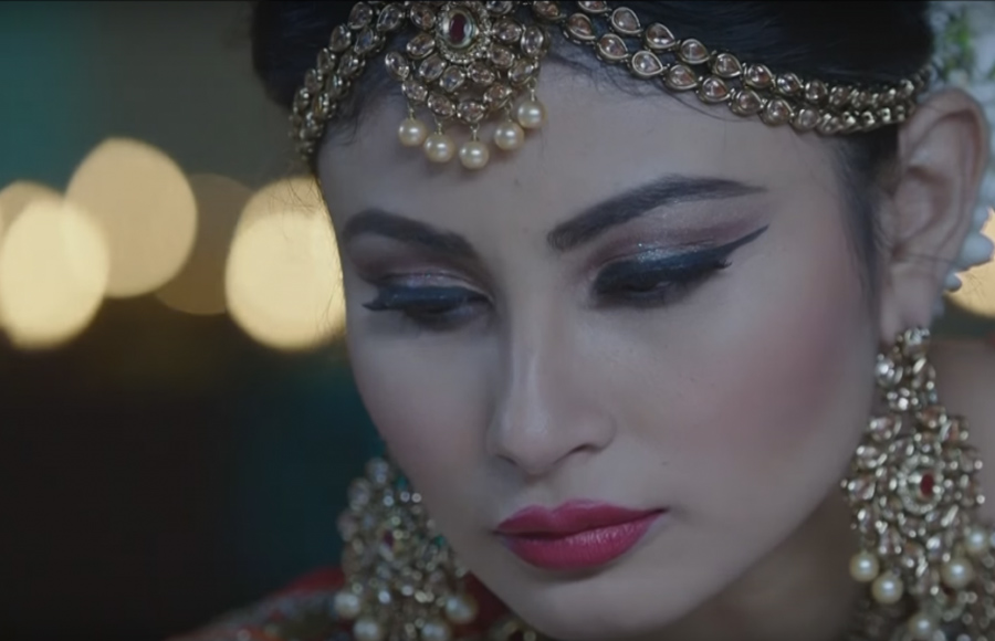 Mouni Roy