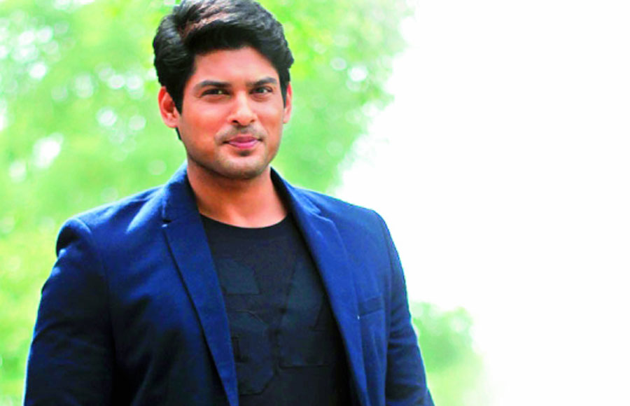 Siddharth Shukla as Shiv in Balika Vadhu