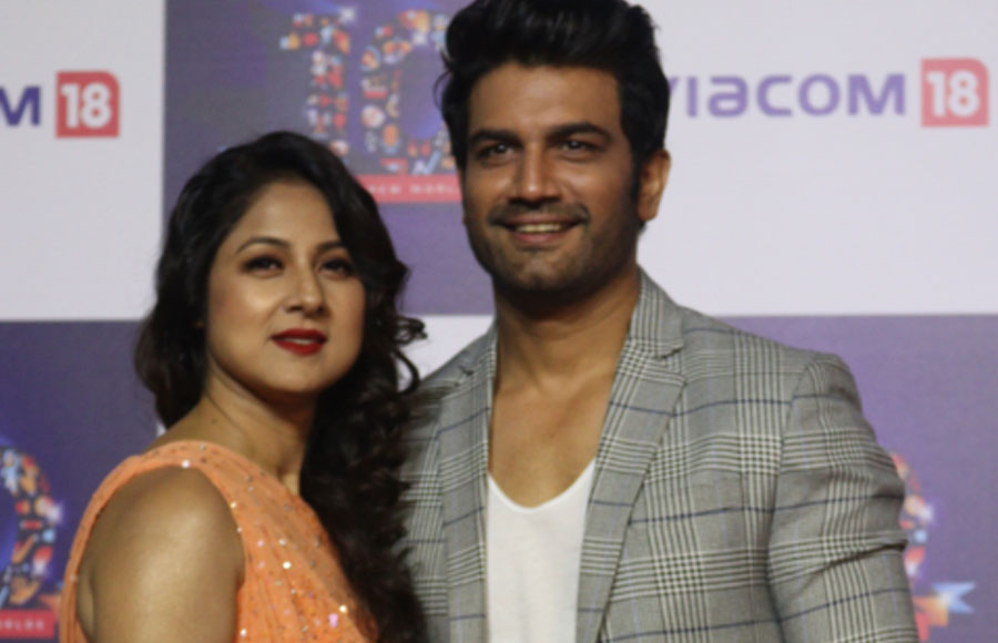  Sharad Kelkar and Keerti